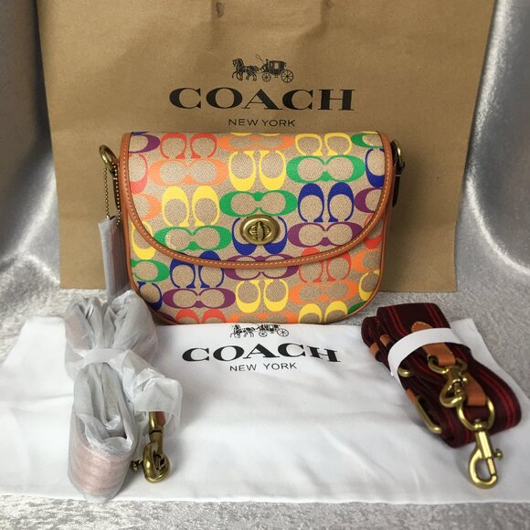 Coach Handbags - New Coach Willow Large Leather Saddle Crossbody bag Authentic